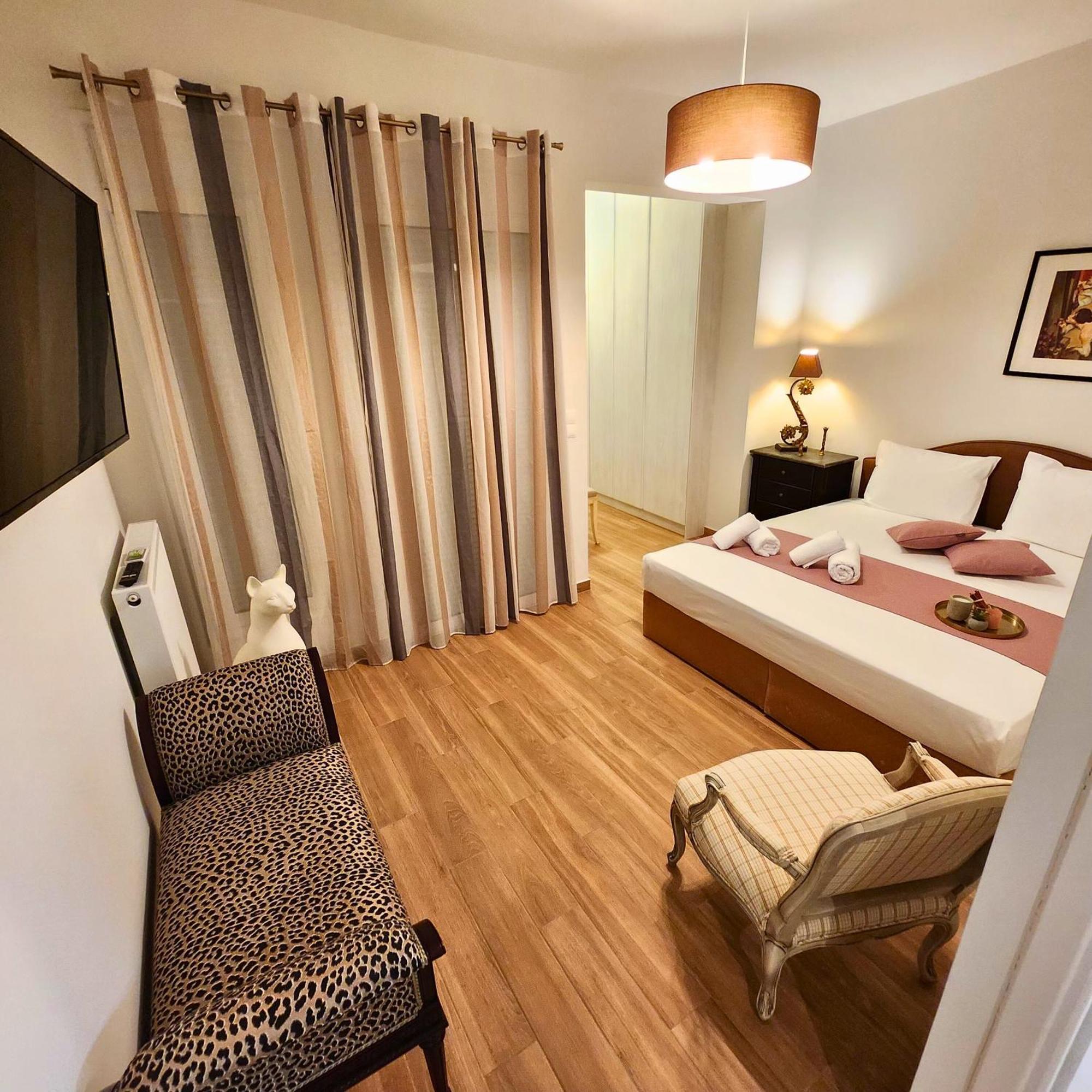 Acropolis Aura Apartment